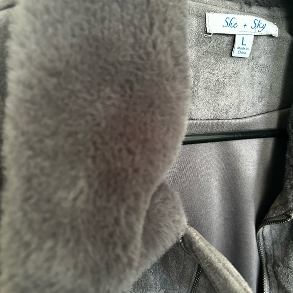 Women’s jacket , faux suede, faux fur, gray, warm - Picture 3 of 7